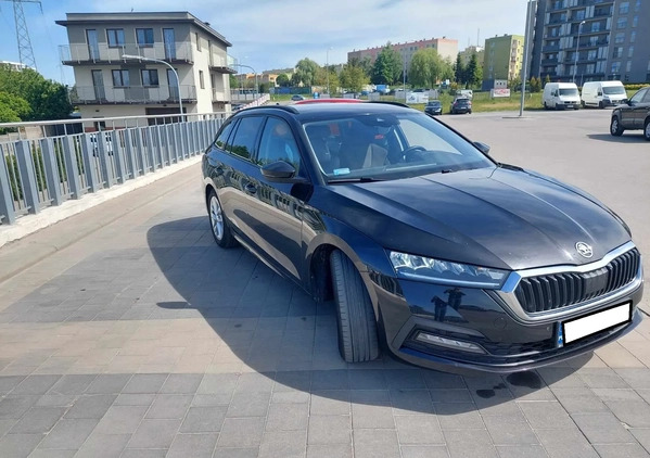 Skoda Octavia cena 59000 przebieg: 173000, rok produkcji 2021 z Kielce małe 56